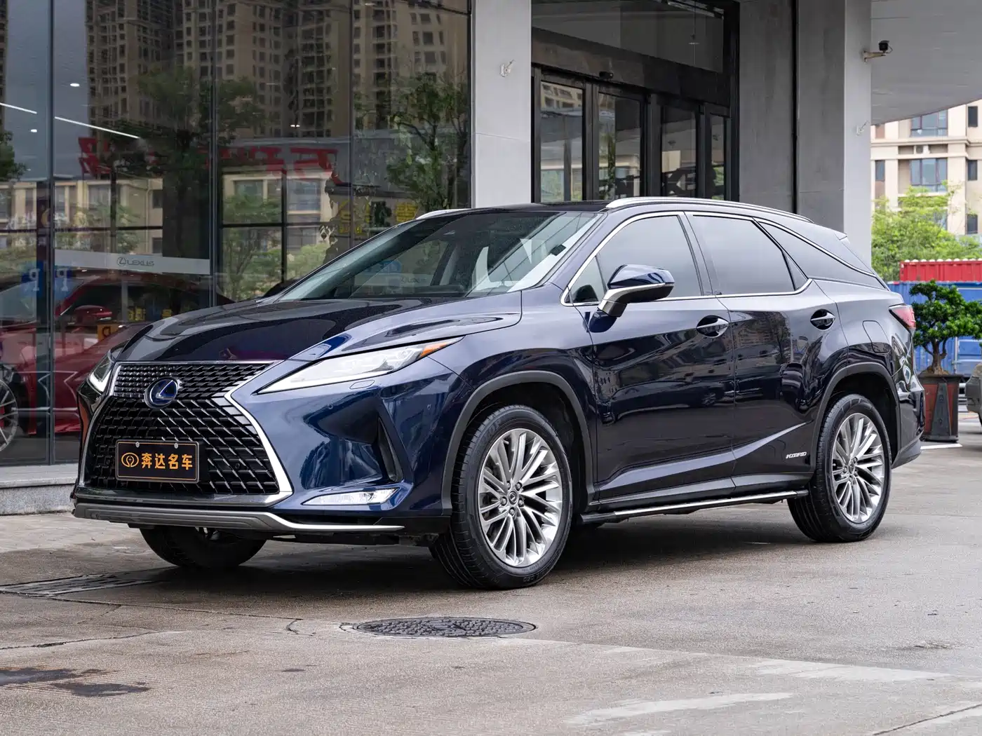 Lexus RX 2020 450hL 4WD Elegance Edition 7-Seater China VI