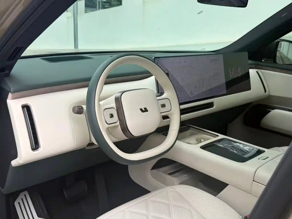 Li Auto L9 2026 2026 Base Model