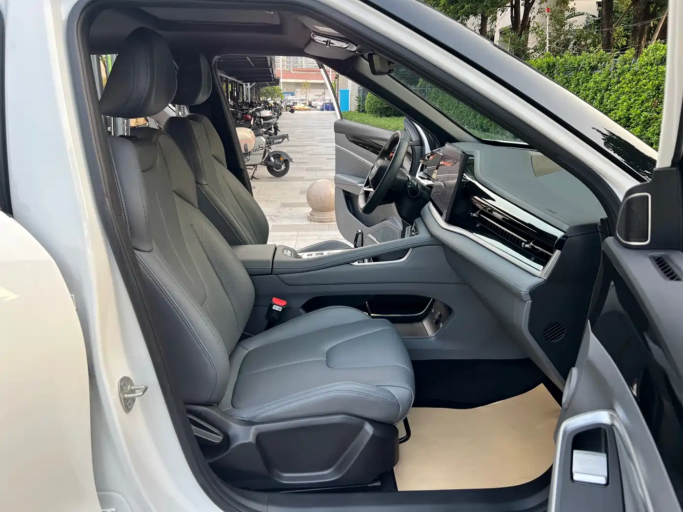 Geely Atlas 2026 2026 Model 1.5TD Joy