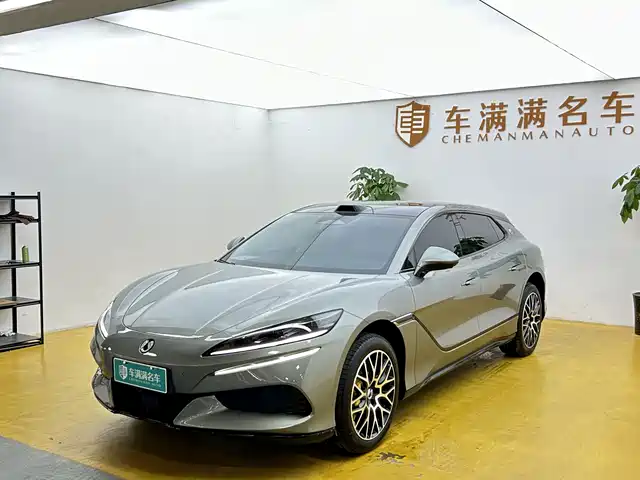 Denza Denza Z9GT 2026 Model Flash Charge Honor Edition