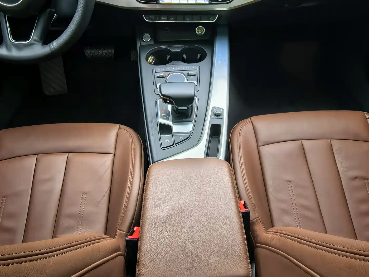 Audi A4L 2018 30th Anniversary 40 TFSI Fashion фото 5