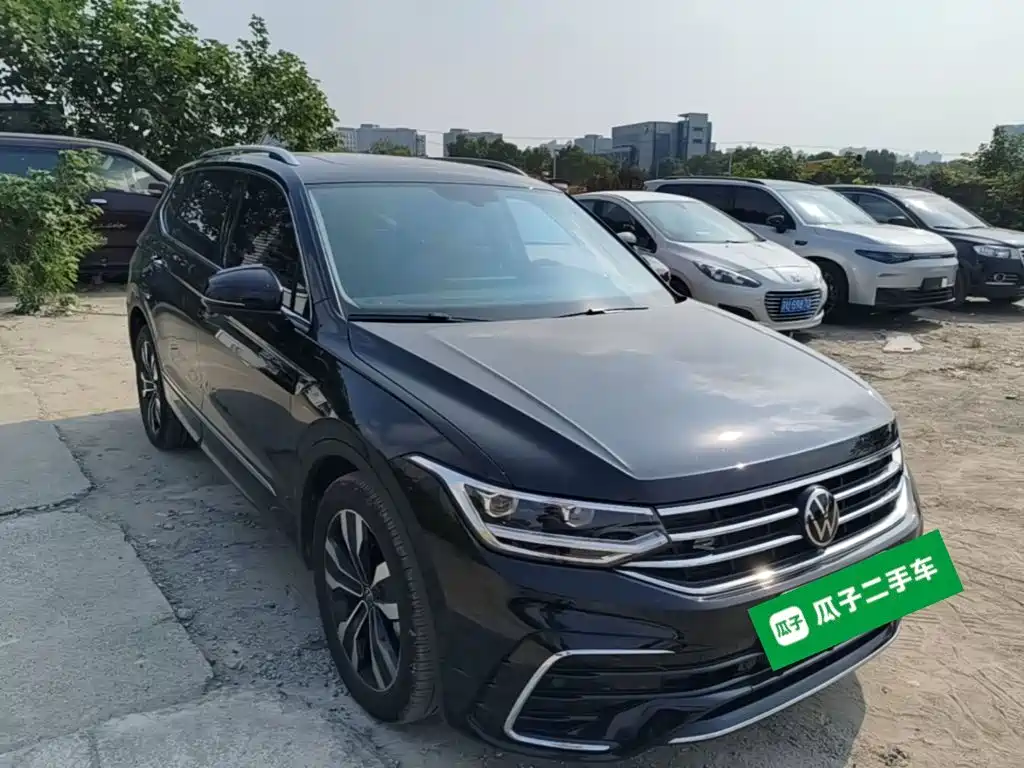 Volkswagen Tiguan L 2025 2024 Outstanding 330TSI Auto 2WD R-Line Dragon Glory Edition