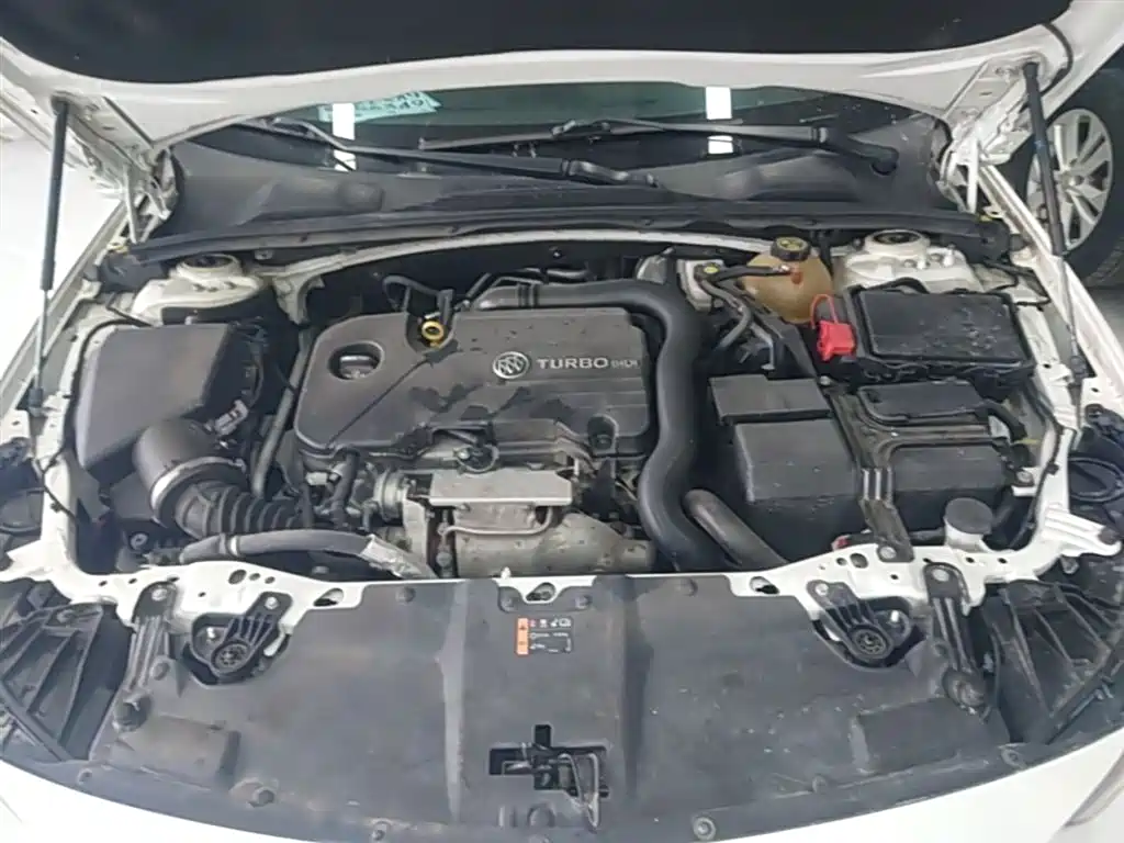 Buick Regal 2019 20T Elite China VI фото 20
