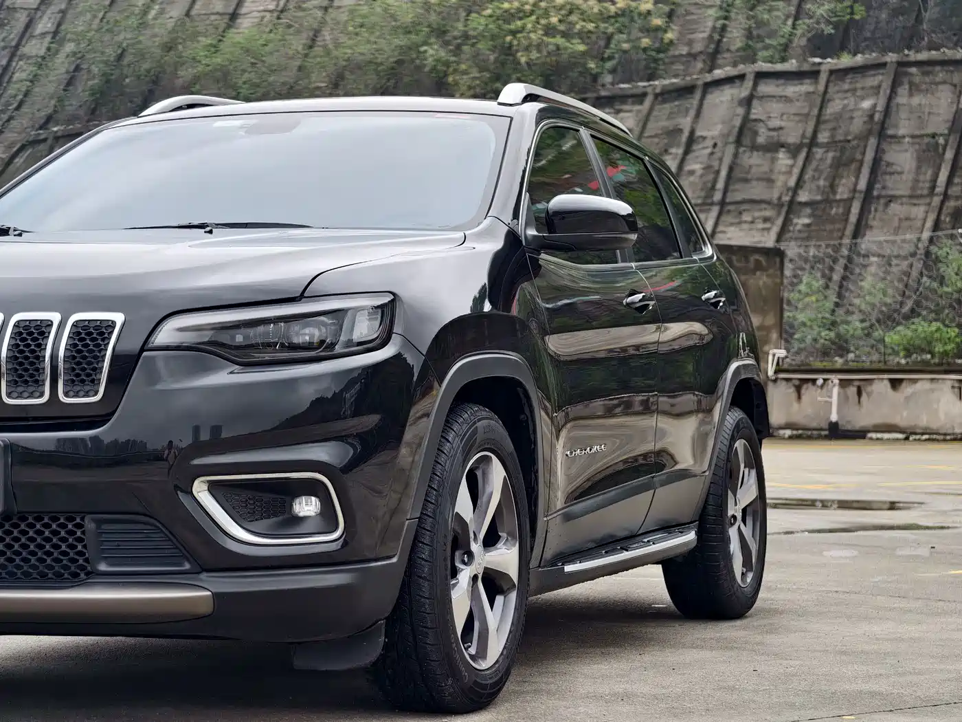 Jeep Cherokee 2020 2020 2.0T 2WD Leading Edition