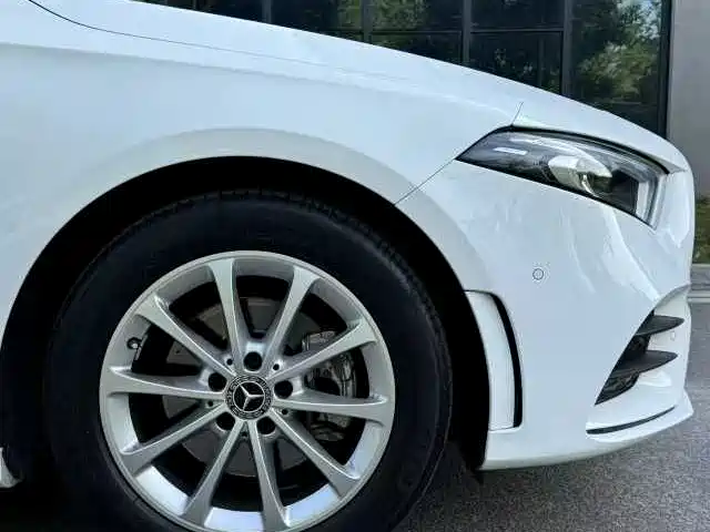 MERCEDES-BENZ CLASS A