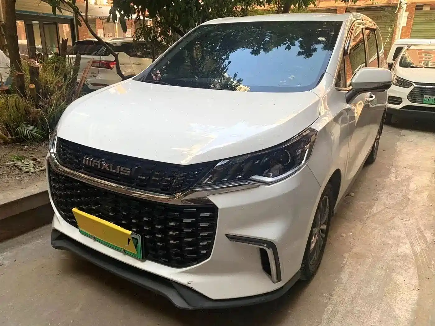 SAIC MAXUS EUNIQ 5 2022 — пригон из Китая