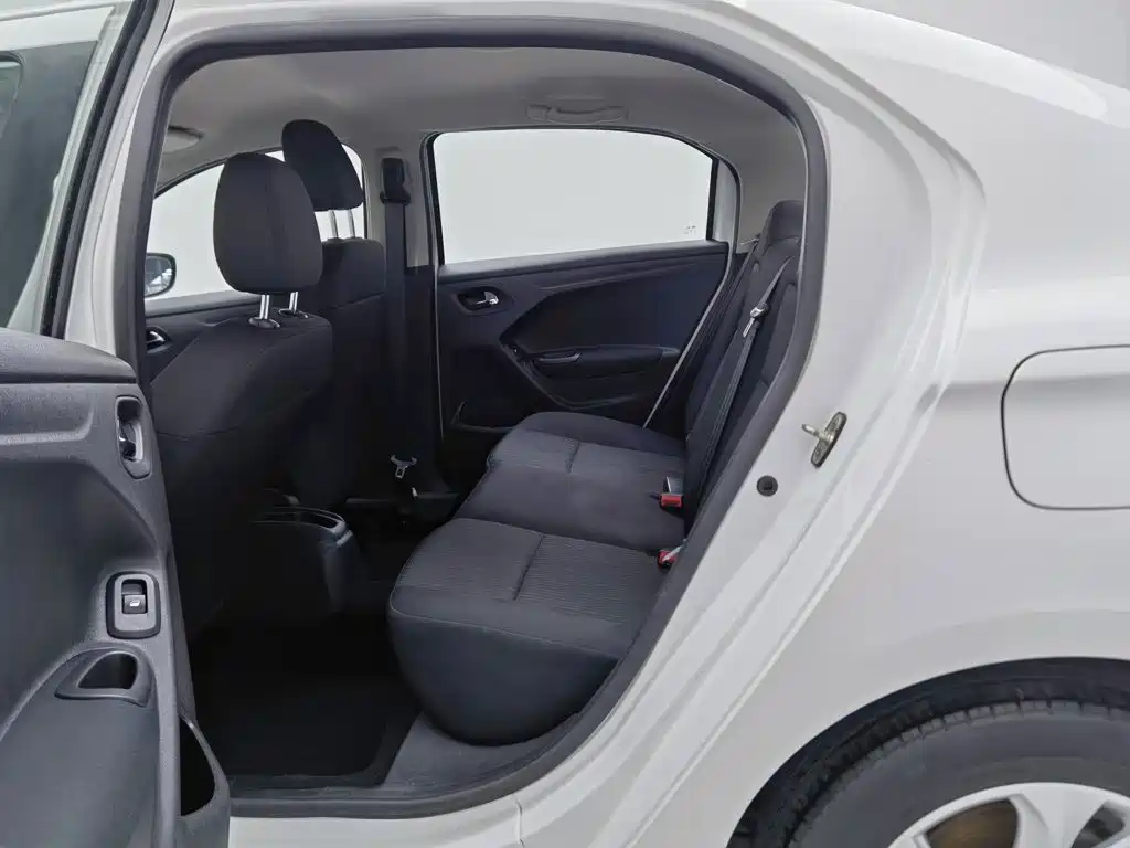 Citroën Elysee 2014 2014 1.6L Manual Fashion