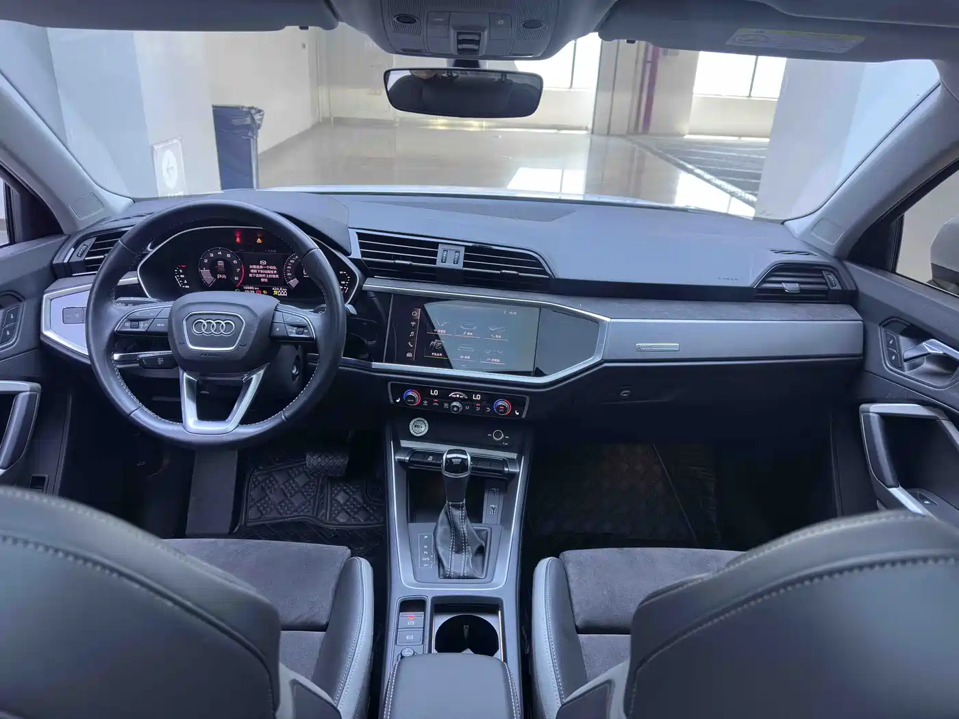 Audi Q3 2021 35 TFSI Progressive Sport фото 21