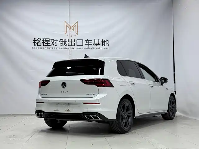 Volkswagen Golf 2021 280TSI DSG R-Line — фото 4