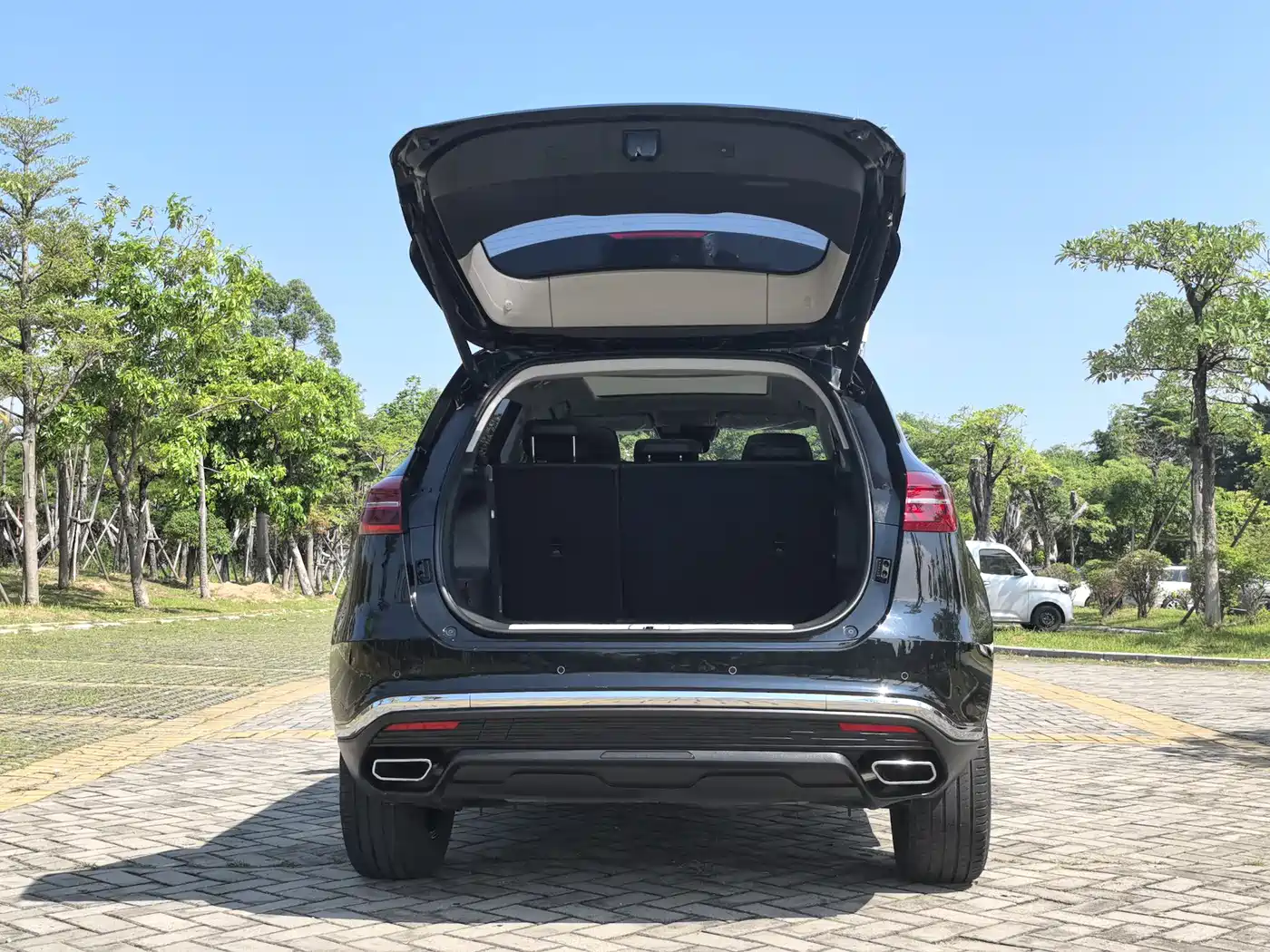Hongqi HS5 2022 2.0T Smart Connect Premium Edition фото 8