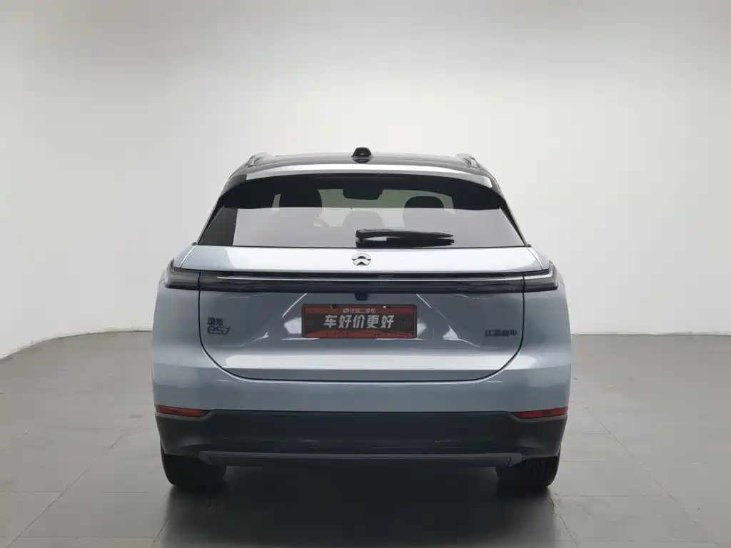 2023 NIO ES7