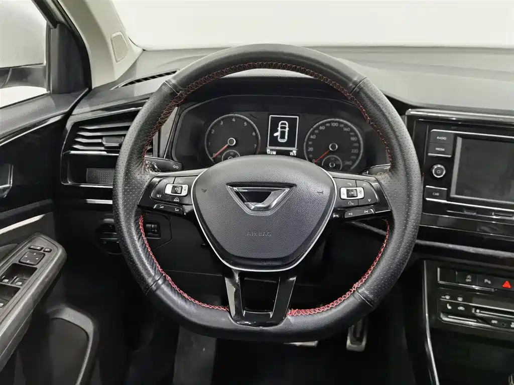 Jetta VS7 2020 1.4T Auto Glory Edition фото 11