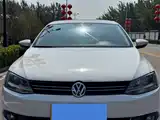 صورة 17 - Volkswagen Sagitar