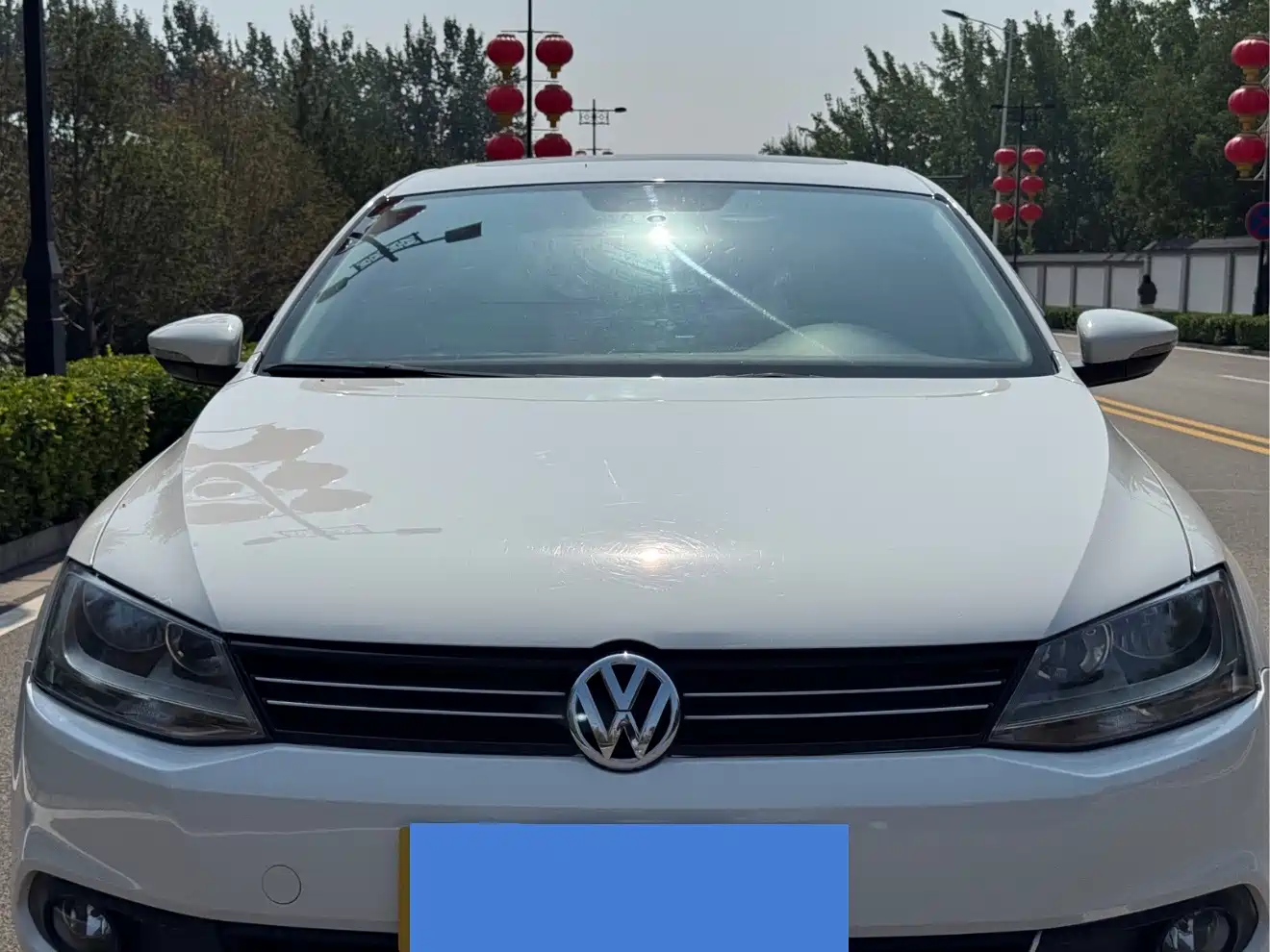 صورة 17 - Volkswagen Sagitar