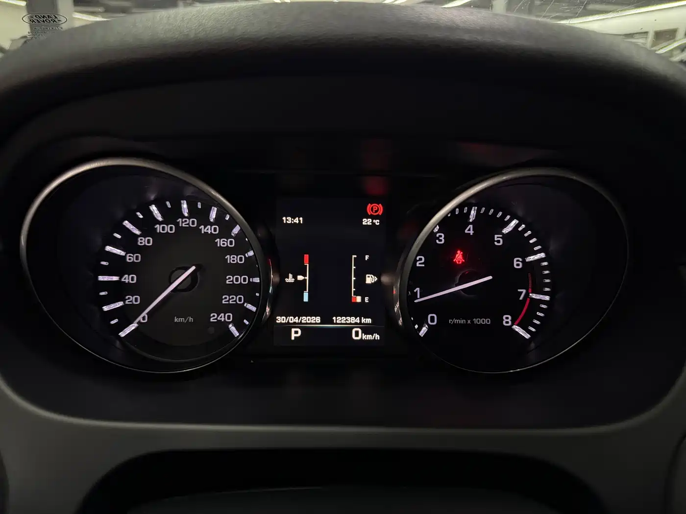 Land Rover Discovery Sport 2016 2.0T HSE фото 7
