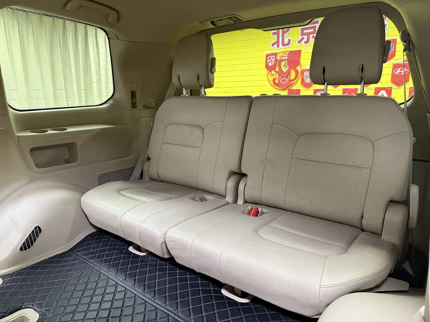 Toyota Land Cruiser 2012 4.0L Automatic VX фото 37
