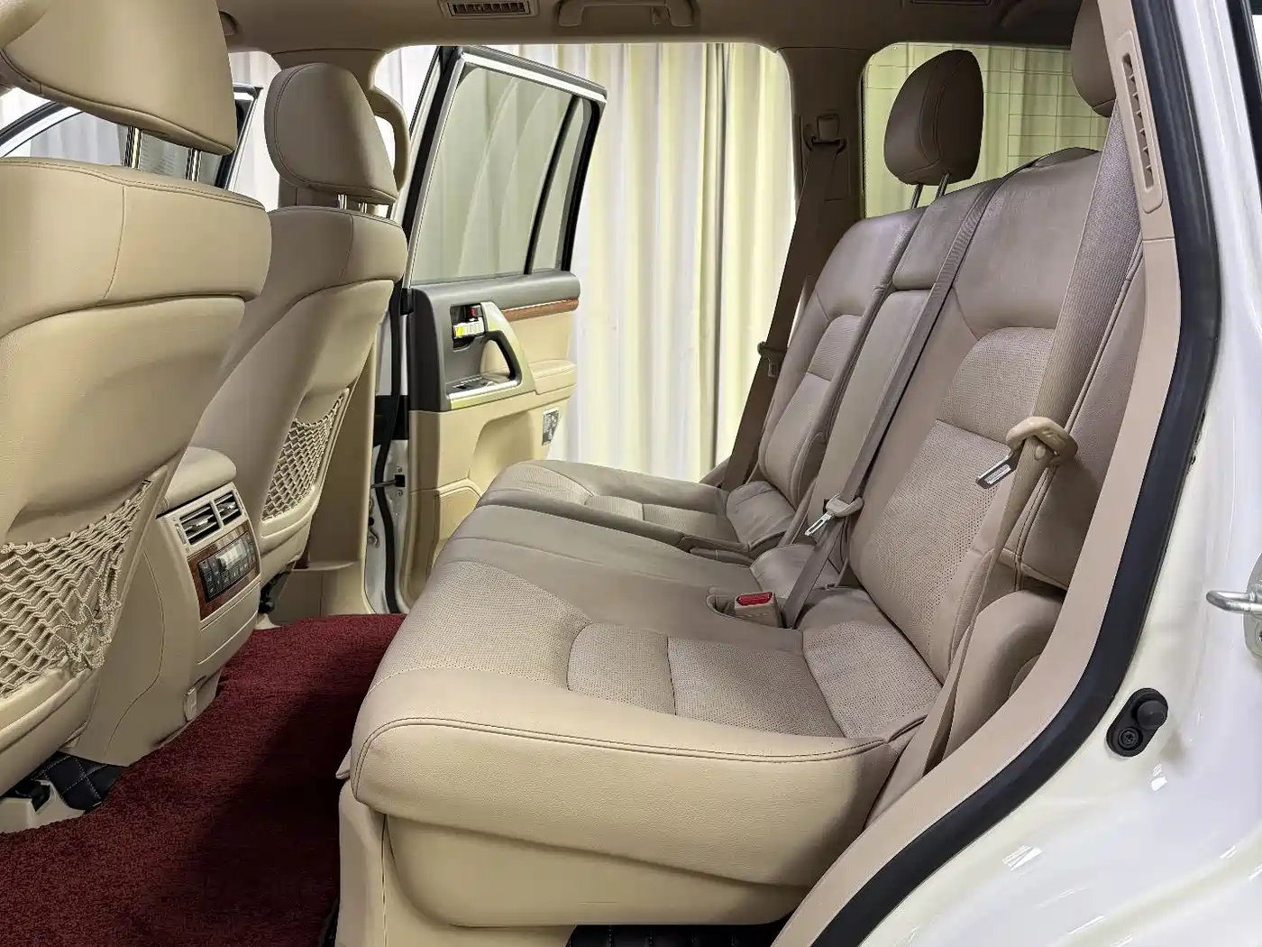 Toyota Land Cruiser 2012 4.0L Automatic VX фото 19