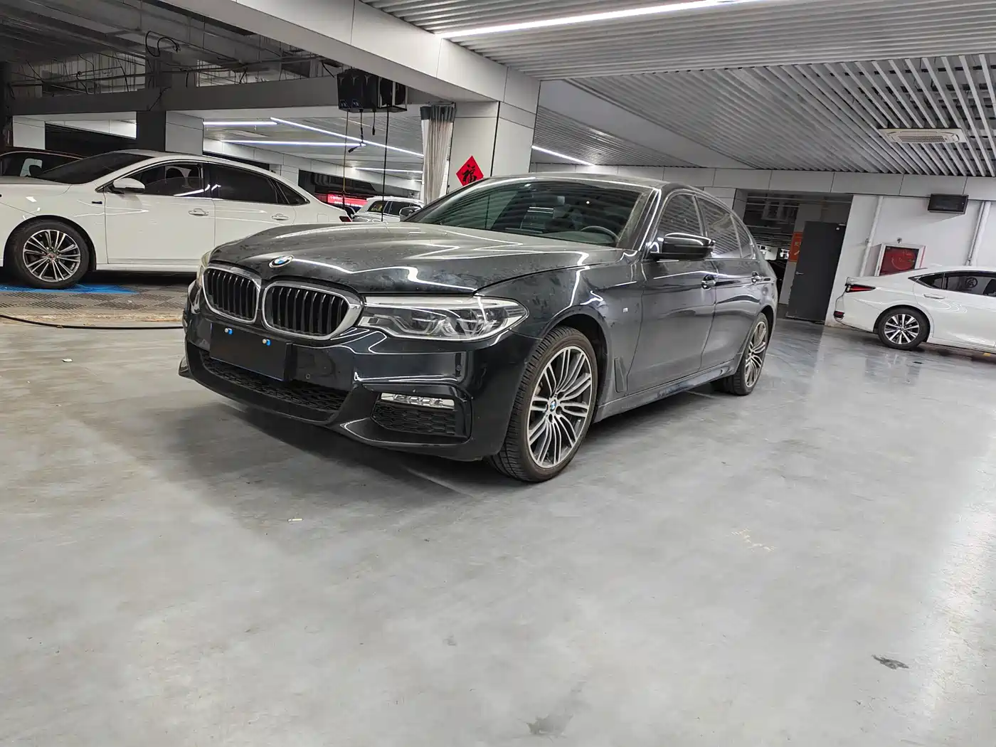 BMW 5 Series 2018 Facelift 530Li Leading M Sport Package