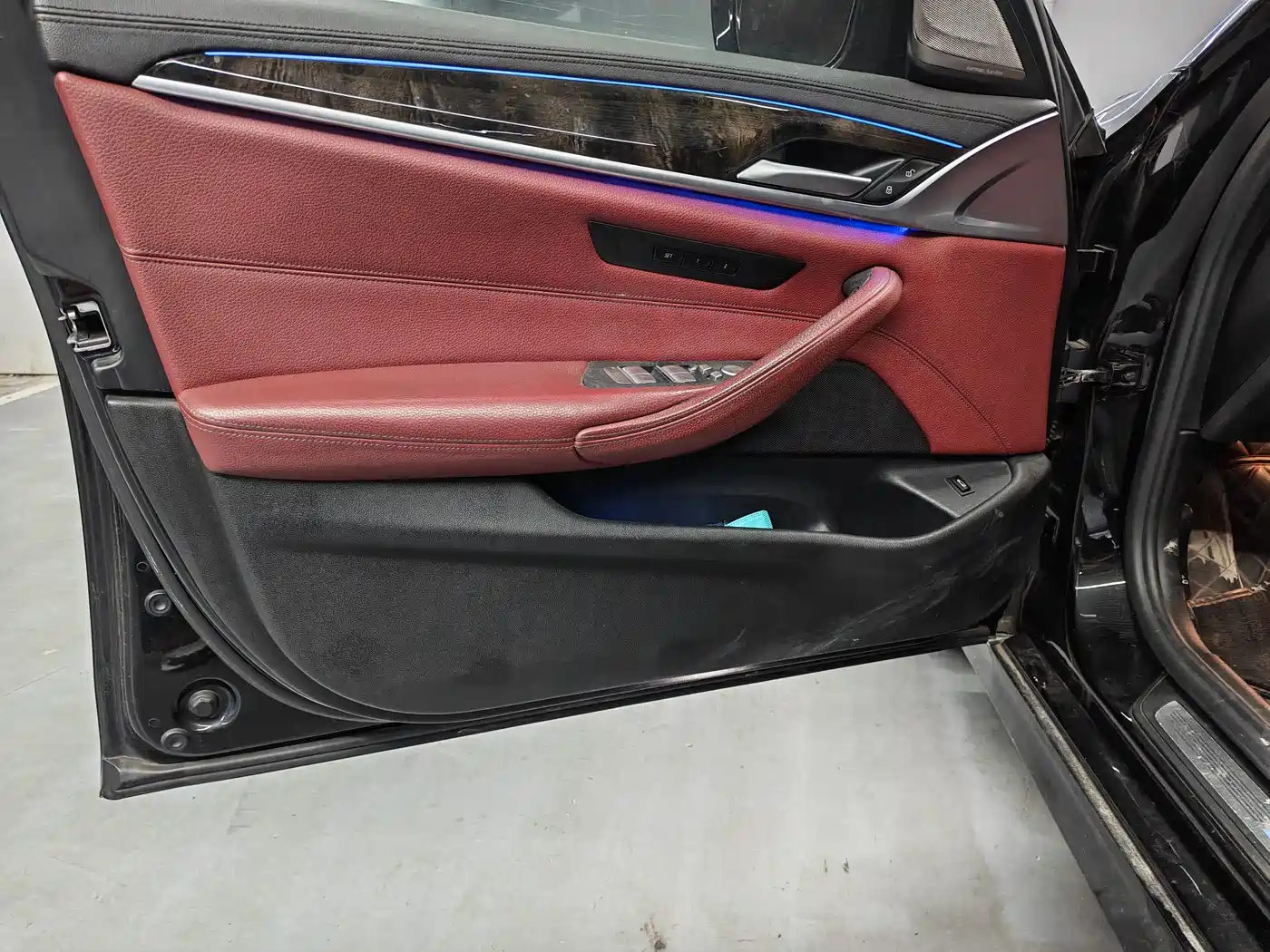 BMW 5 Series 2018 Facelift 530Li Leading M Sport Package фото 10