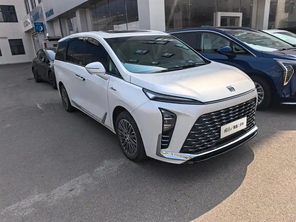 BUICK GL8 NEW ENERGY