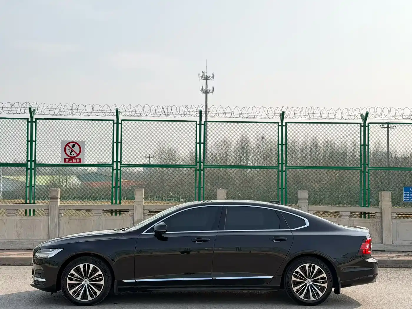 Volvo S90 2025 2025 B5 Zhiyuan Luxury Edition