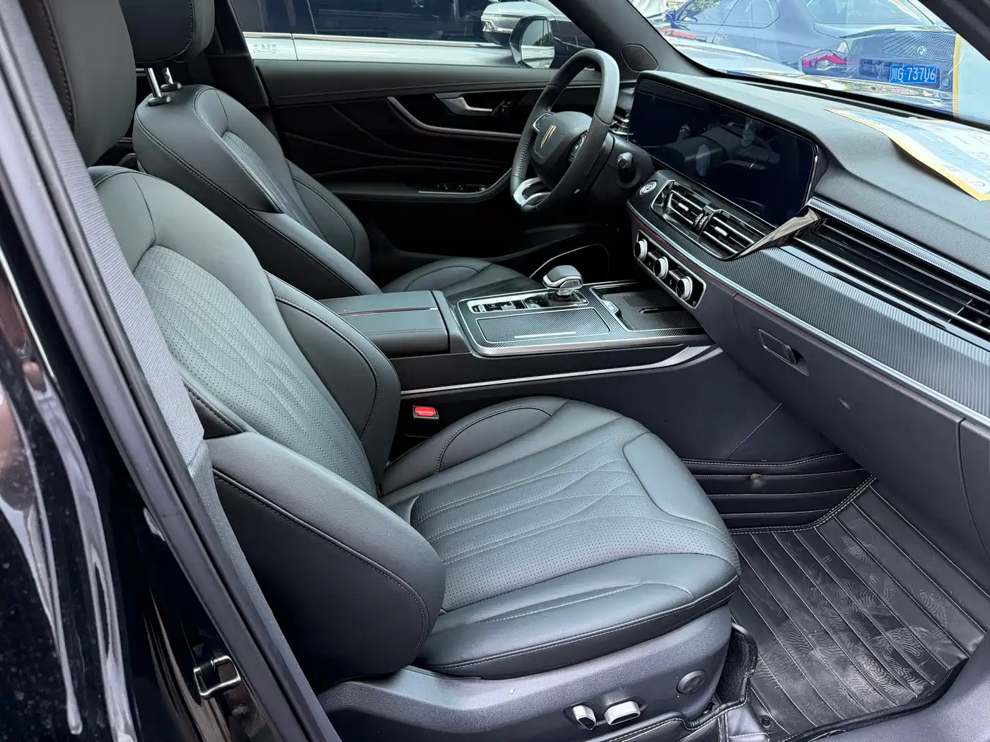 Hongqi HS5 2025 2.0T 2WD Mystic Shadow Edition фото 9