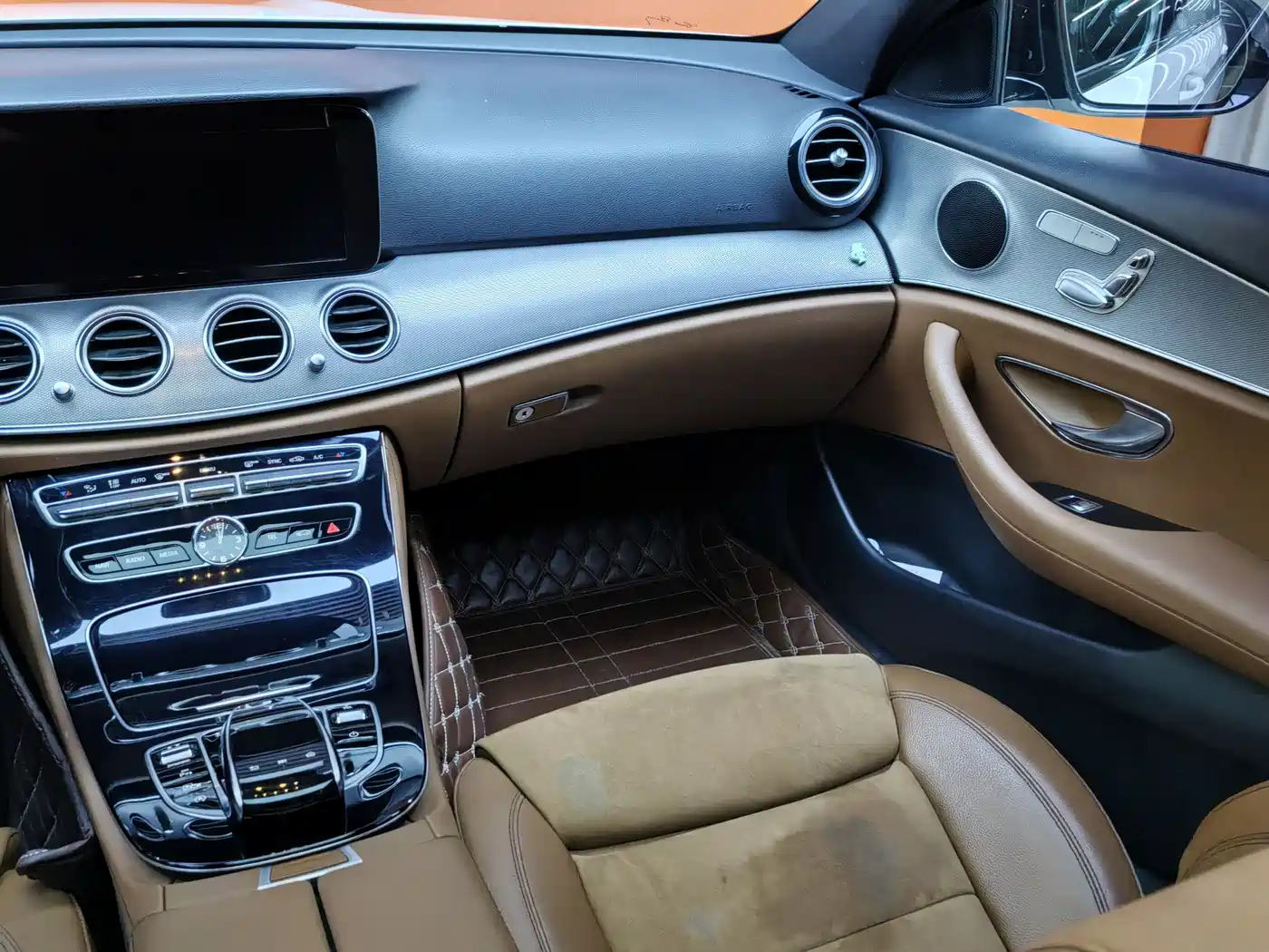 Mercedes-Benz E-Class 2017 E 200 Sport 4MATIC фото 23