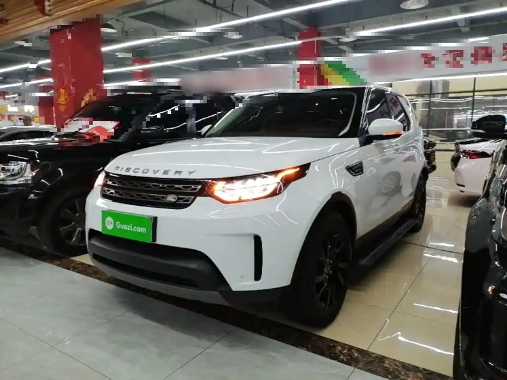 Land Rover Discovery 2019 3.0 SC V6 SE фото 2