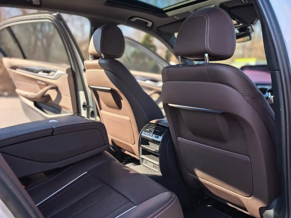 BMW 5 Series 2021 Facelift 525Li M Sport Package фото 10