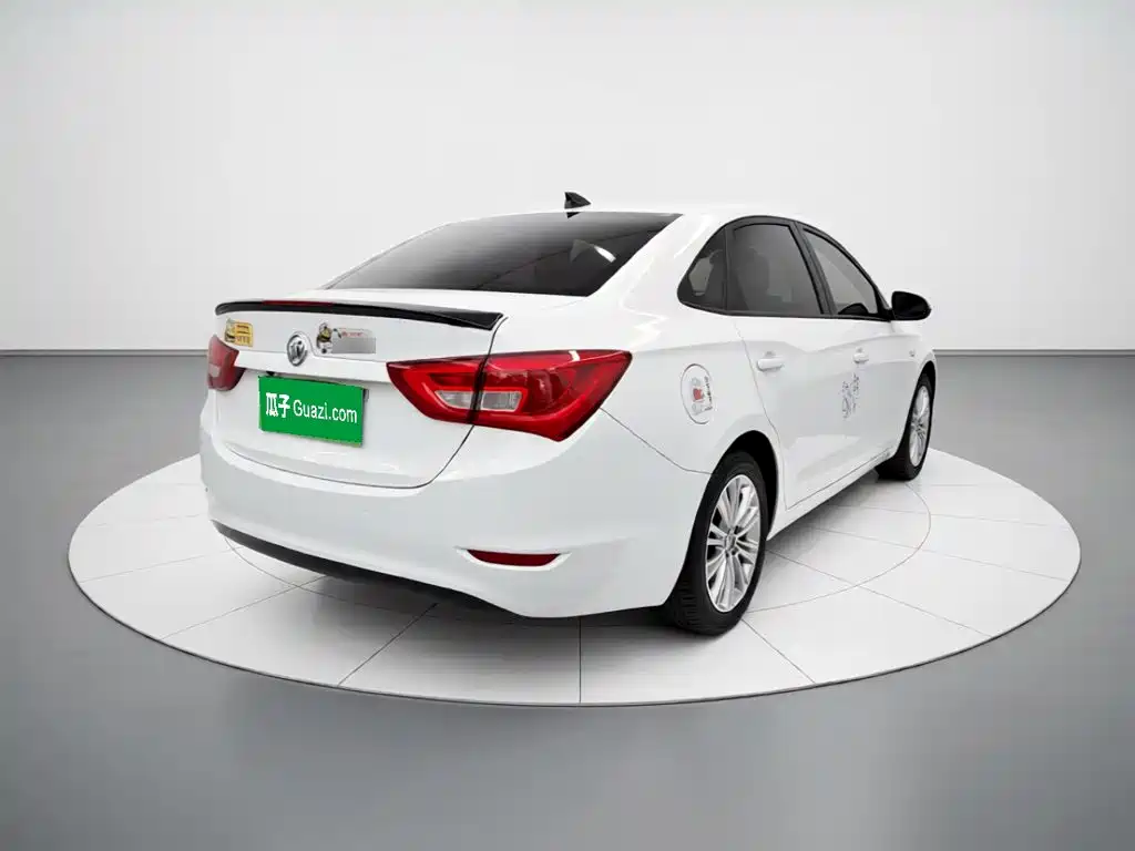 Photo 6 - Buick Excelle