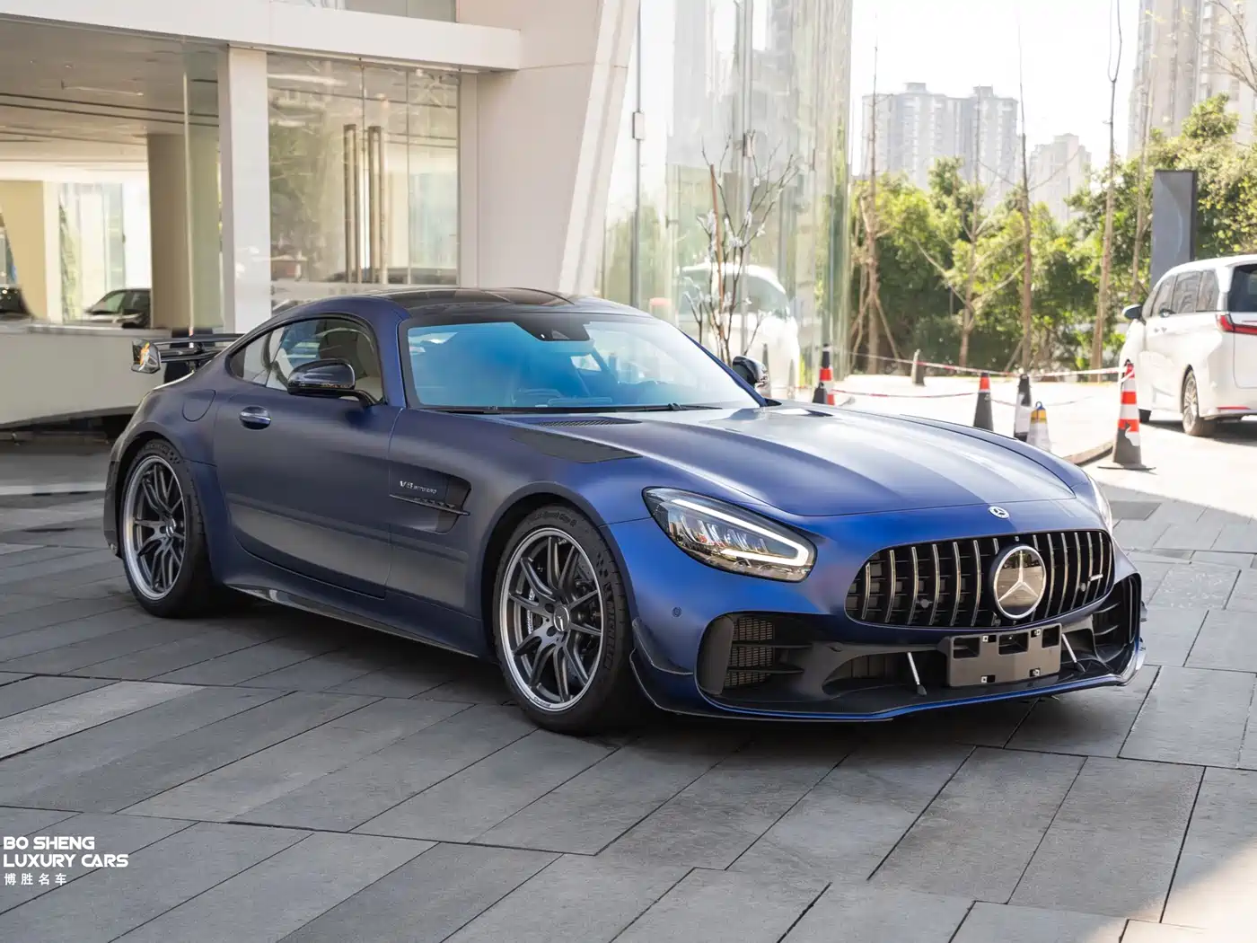 MERCEDES-BENZ AMG GT