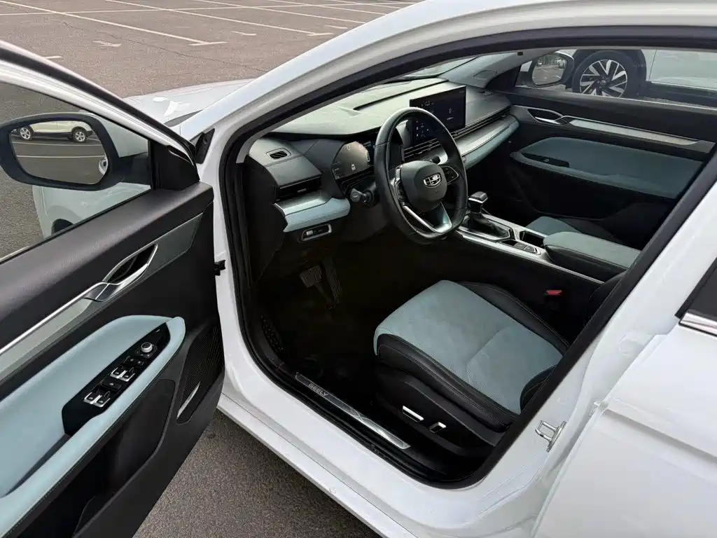 Geely Emgrand L 2021 2022 1.4T CVT Supreme