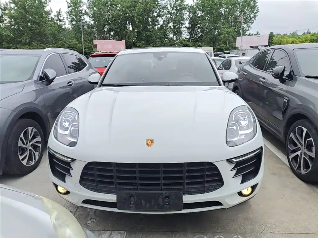 Porsche Macan 2017 Macan 2.0T фото 3
