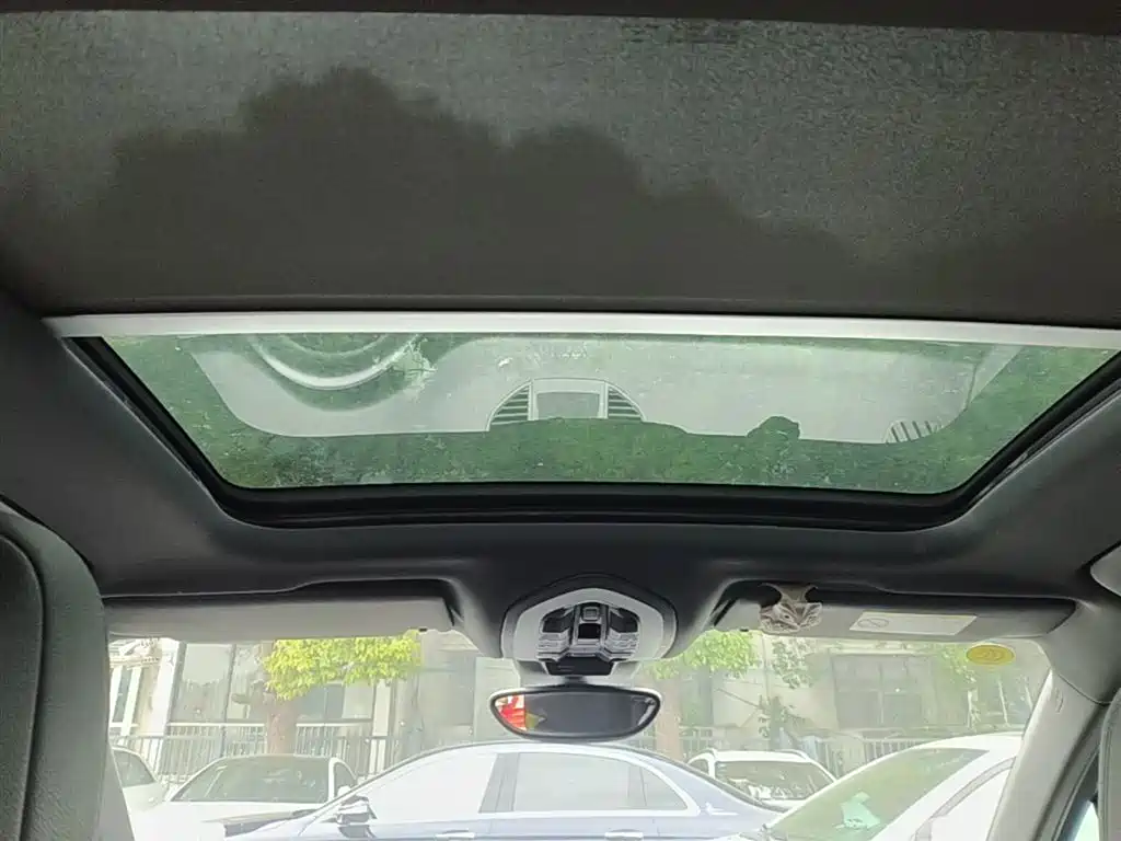 Porsche Macan 2017 Macan 2.0T фото 18