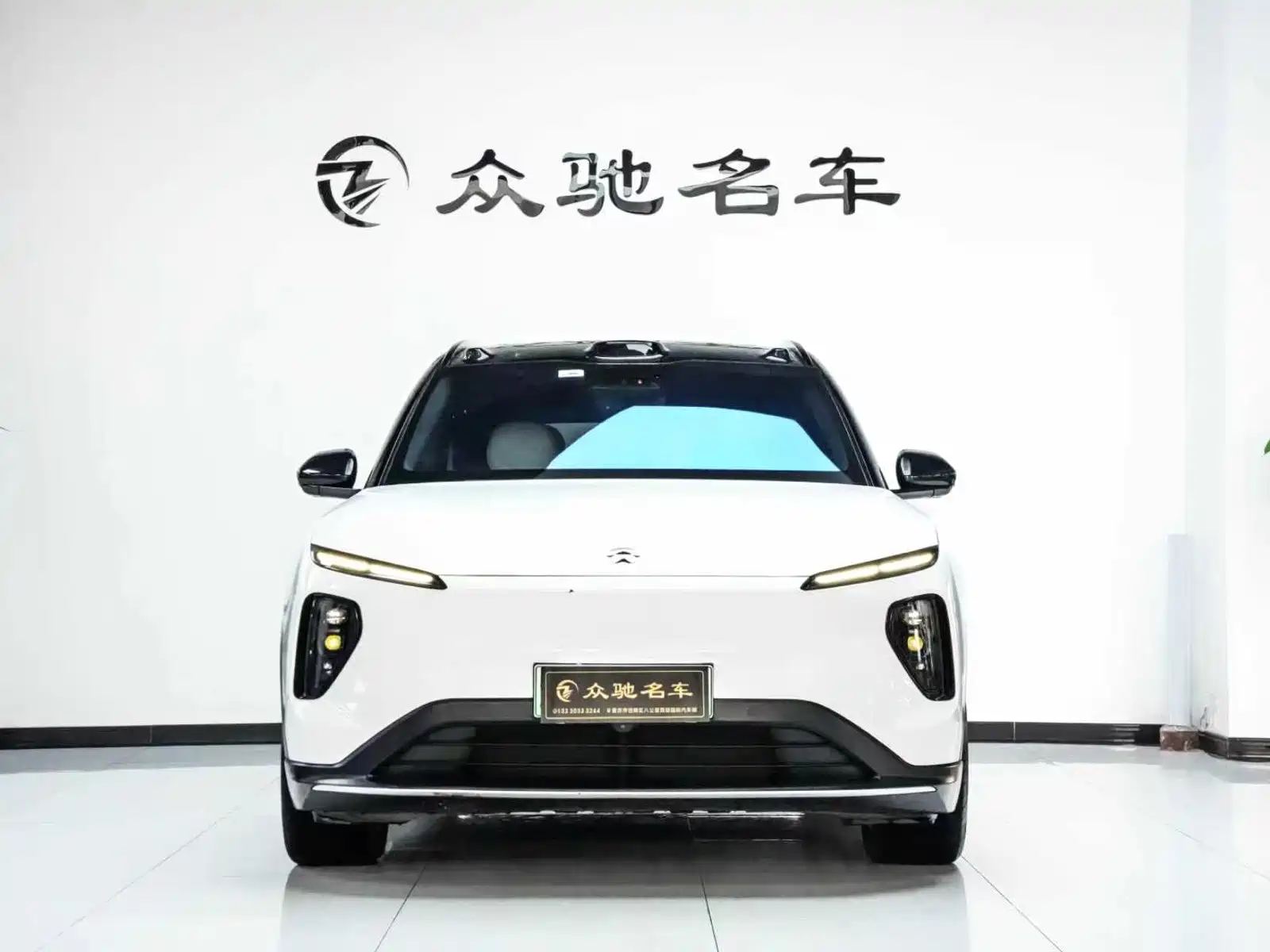 Фото 2 - NIO ES6