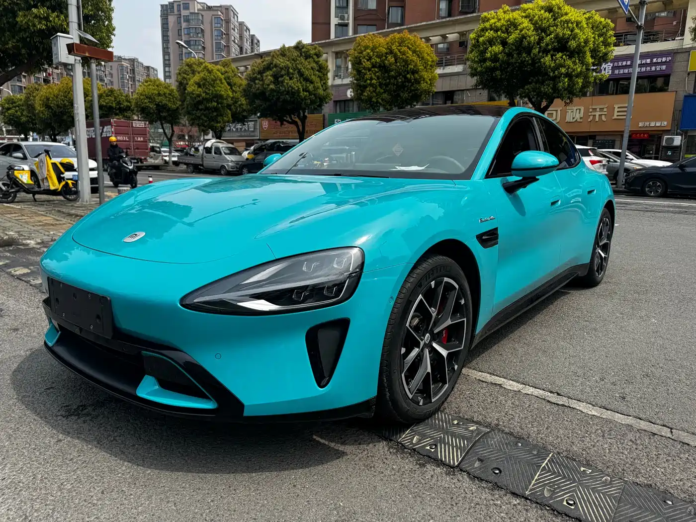 XIAOMI CAR XIAOMI SU7