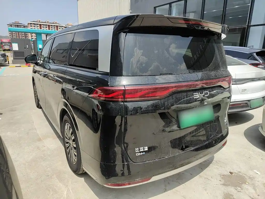 BYD Xia 2025 2025 DM-i 1.5T 180km Excellence