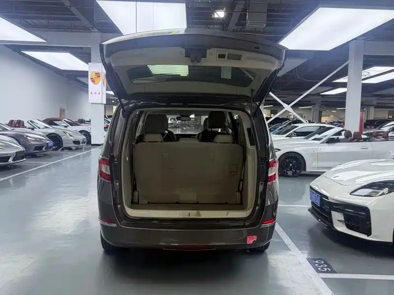 Buick GL8 2011 3.0L XT Luxury Business Flagship фото 14
