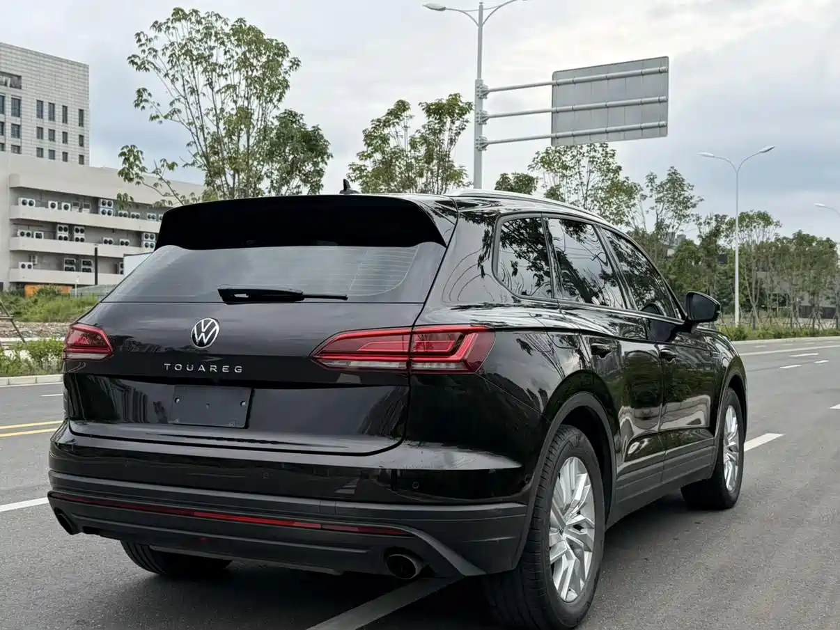 Volkswagen Touareg 2023 2022 2.0TSI Pilot Special Edition