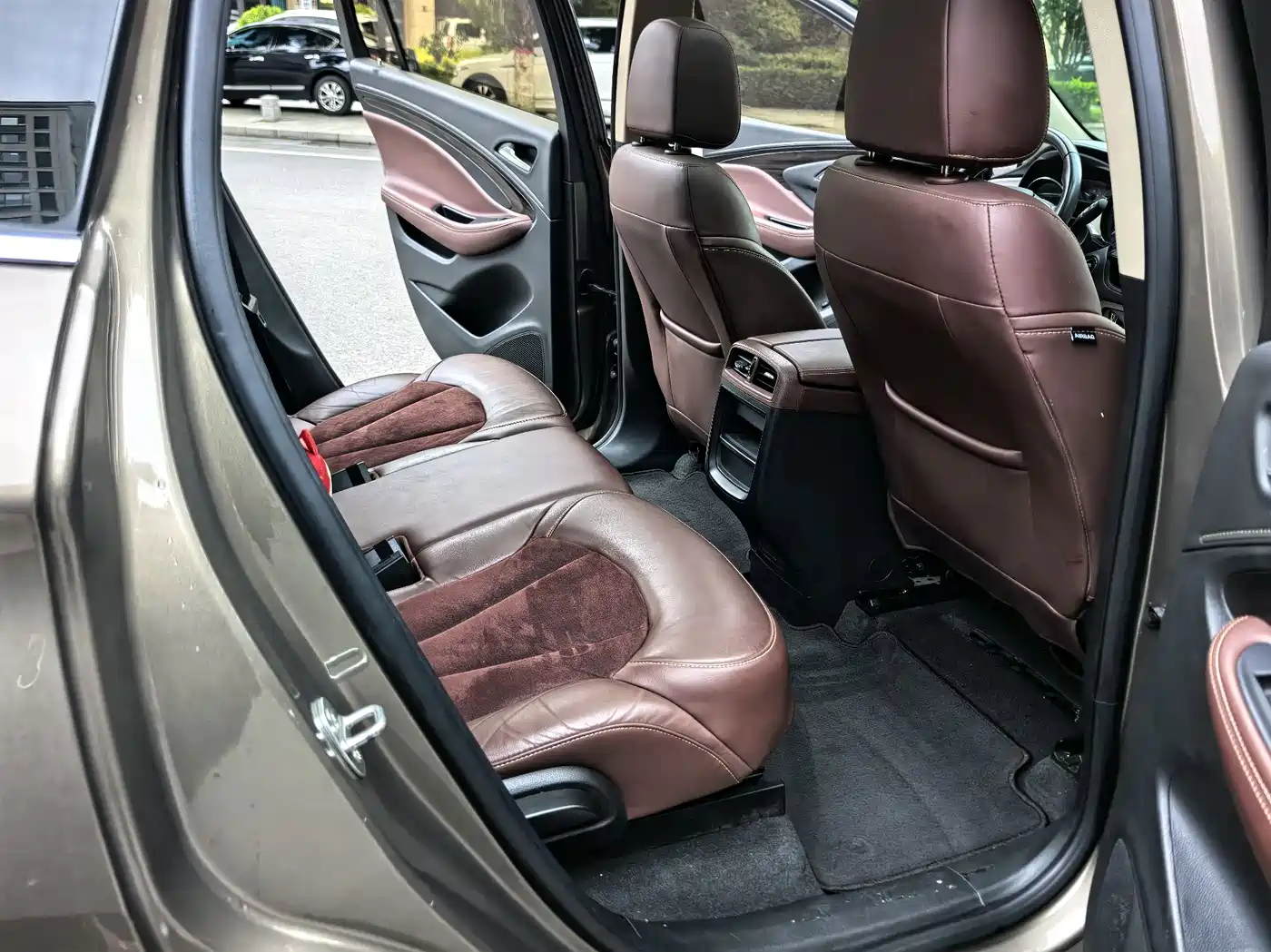 Buick Envision Plus 2017 20T 2WD Luxury фото 10