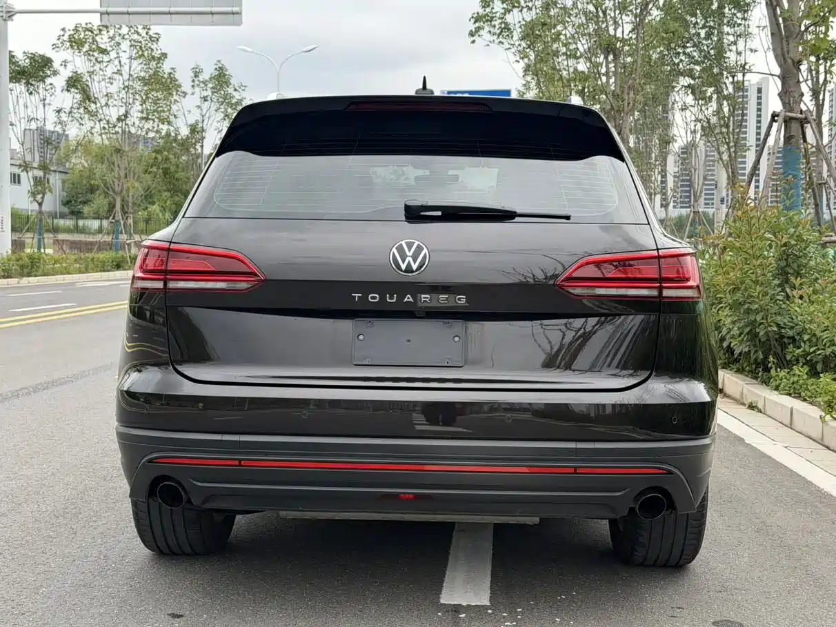 Volkswagen Touareg 2023 2022 2.0TSI Pilot Special Edition