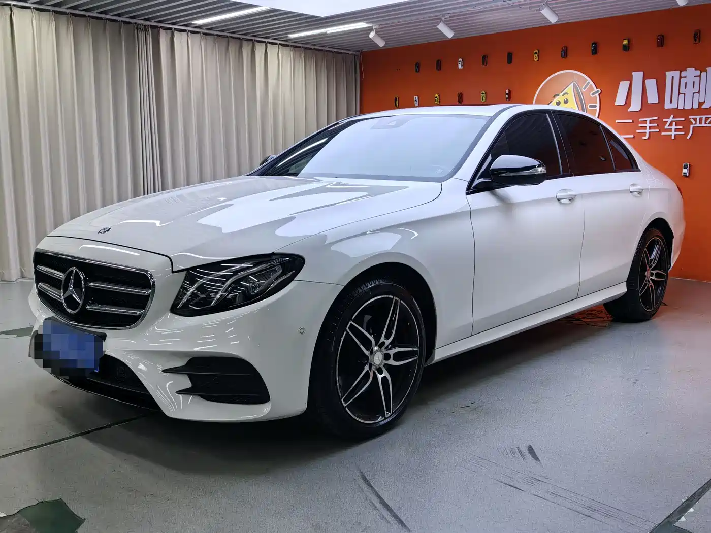 Mercedes-Benz E-Class 2017 E 200 Sport 4MATIC