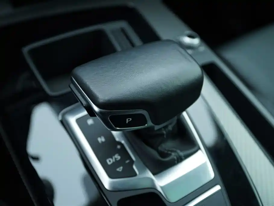 Audi Q5L 2021 40 TFSI Luxury Dynamic фото 9