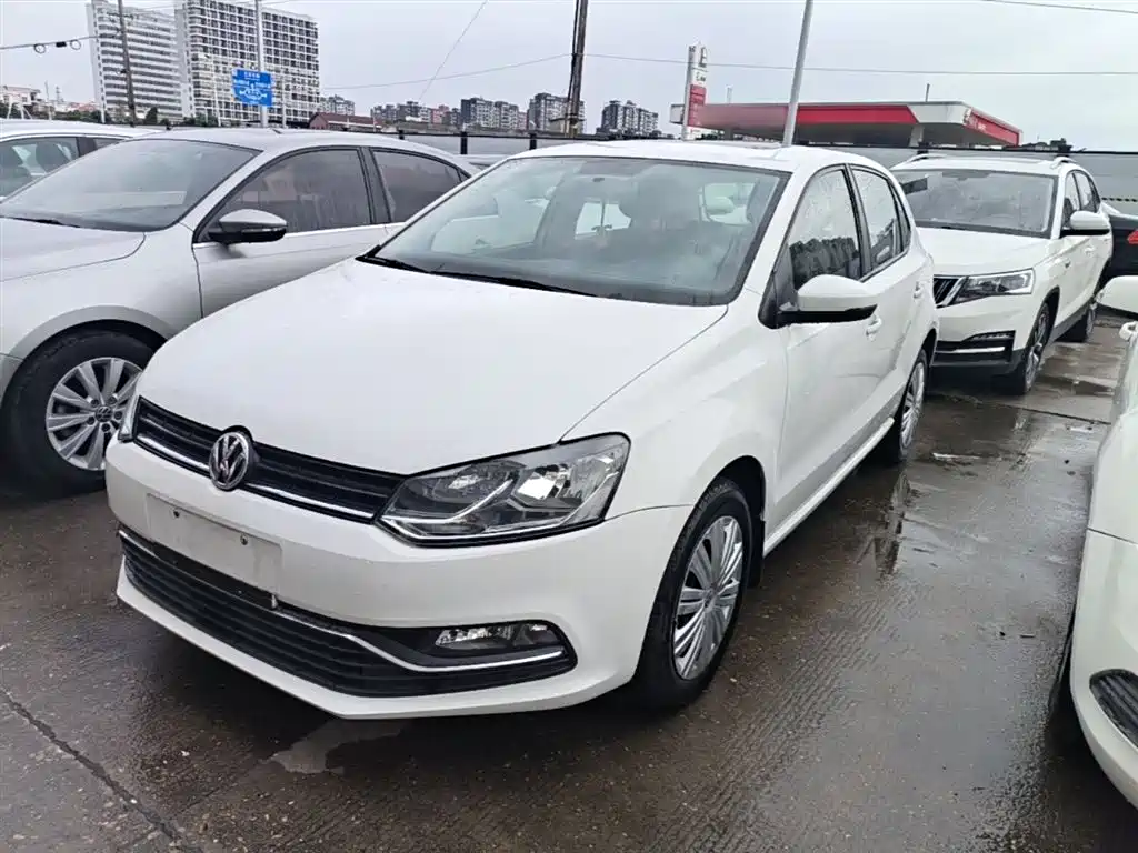 Volkswagen Polo 2016 1.6L Automatic Comfort