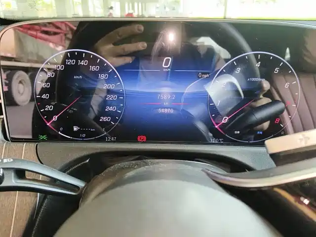 Mercedes-Benz E-Class 2025 E 300 L Fashion — фото 4