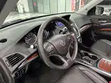 Photo 11 - Acura MDX