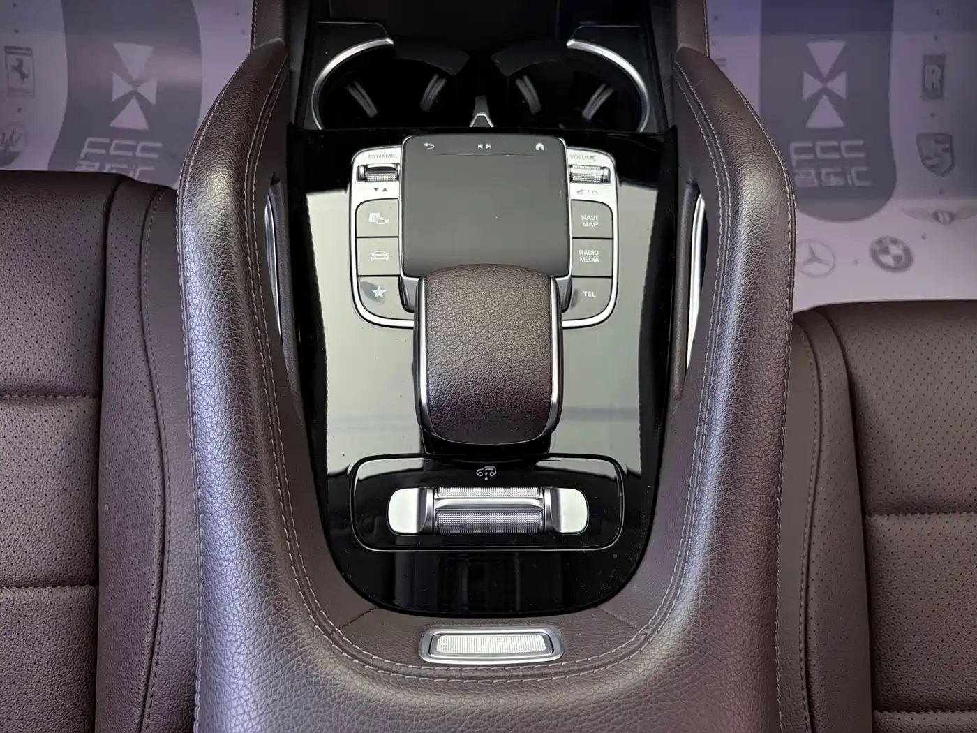 Mercedes-Benz GLE 2020 Facelift GLE 450 4MATIC Dynamic фото 16