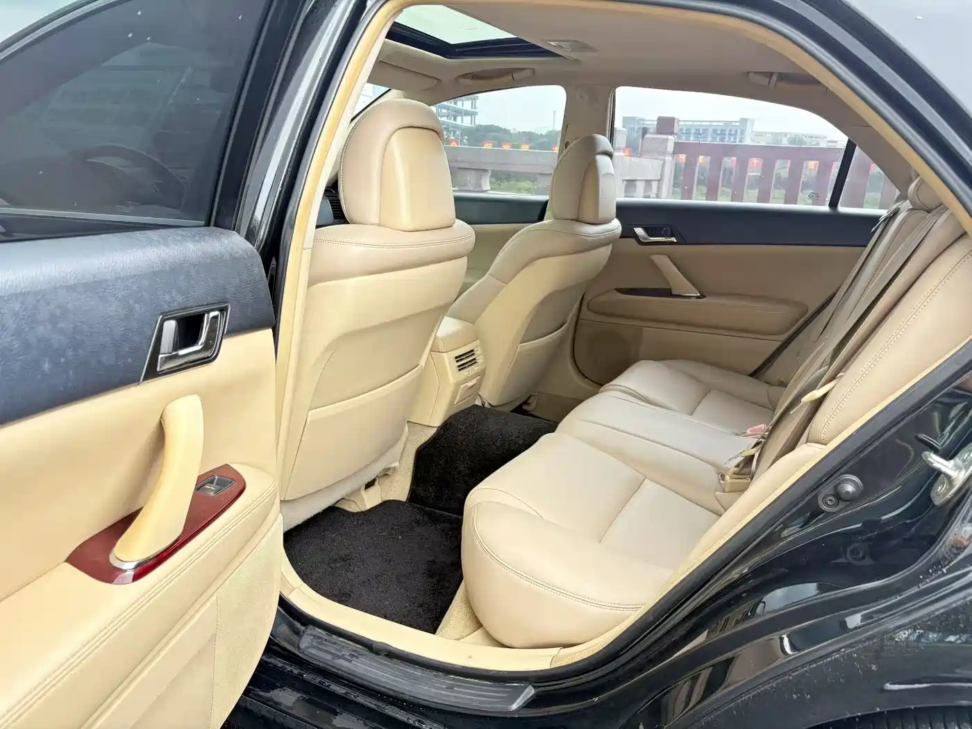Toyota Reiz 2008 2.5S Special Navigation Edition фото 8