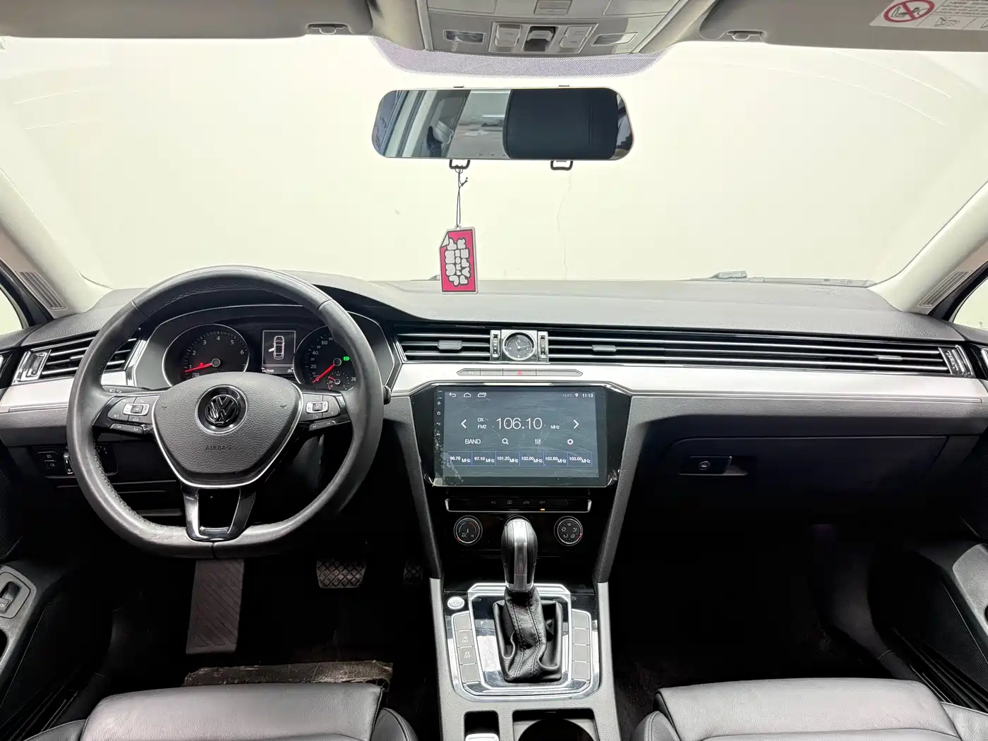 Volkswagen Magotan 2017 330TSI DSG Leading фото 11