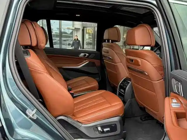 BMW X7 2025 2023 xDrive40i Exclusive Luxury Package